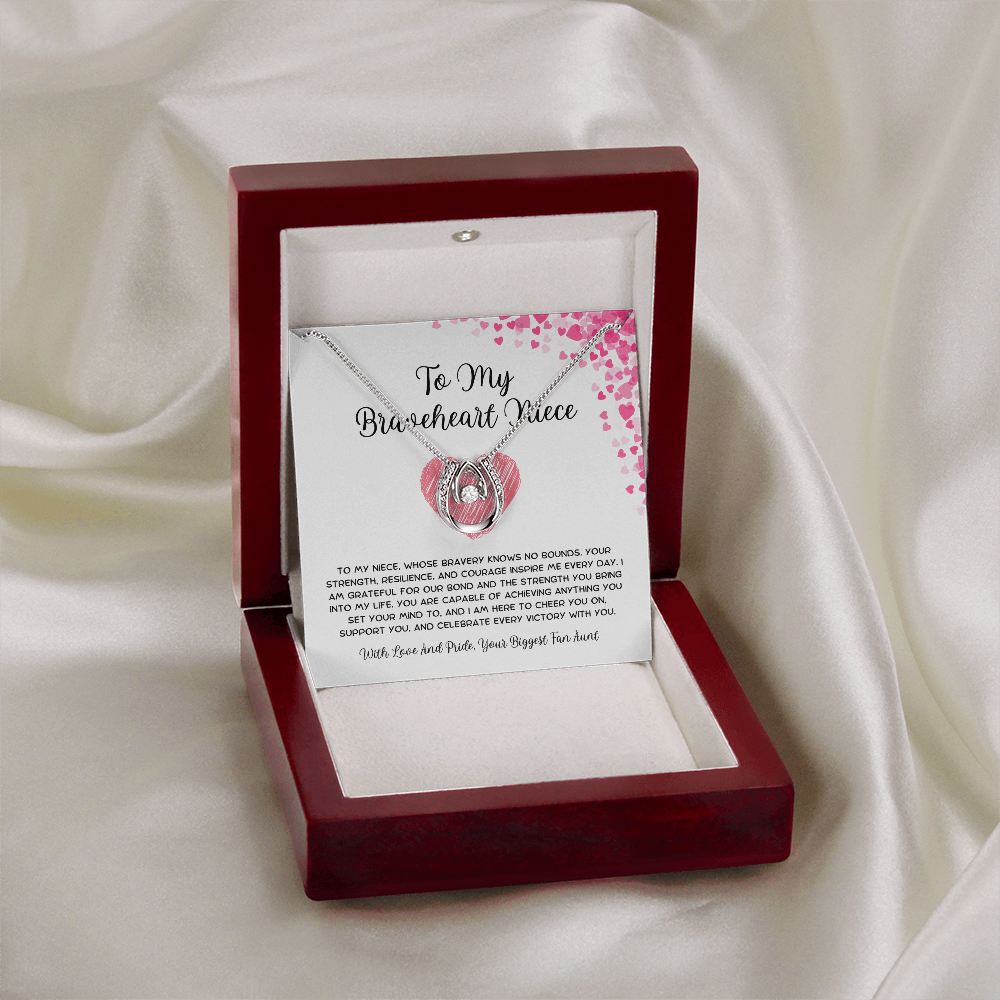 To My Braveheart Niece - From Aunt to Niece Lucky In Love Necklace