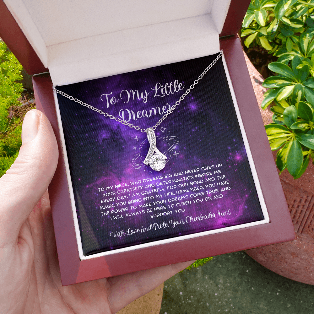 To My Little Dreamer - From Aunt to Niece Alluring Beauty Necklace