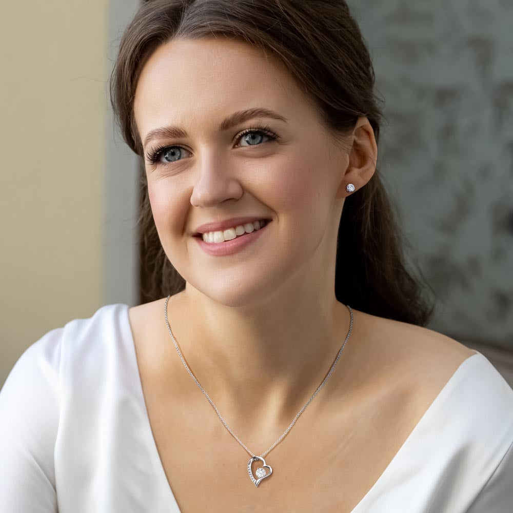 To My Braveheart Niece - From Aunt to Niece Forever Love Necklace With Earrings