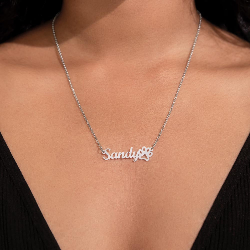 To My Braveheart Niece - From Aunt to Niece Paw Print Name Necklace