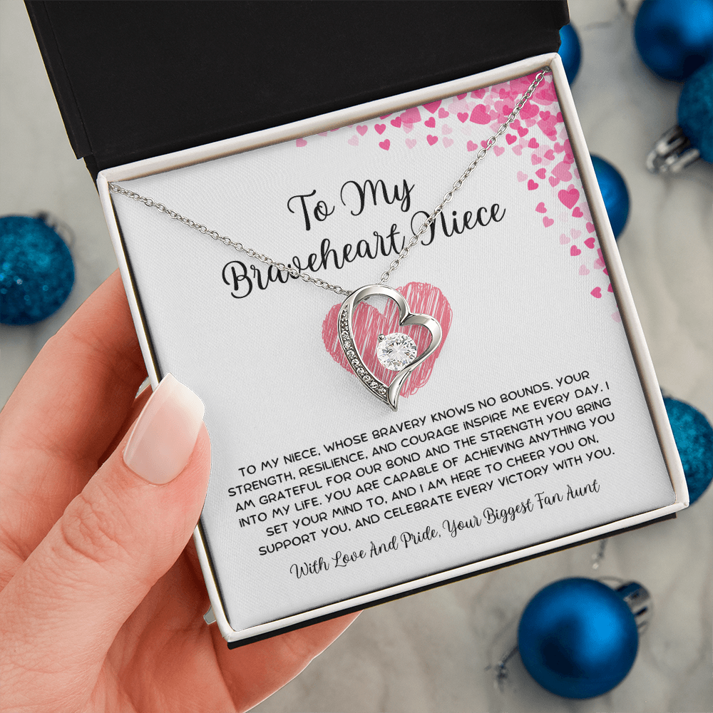 To My Braveheart Niece - From Aunt to Niece Forever Love Necklace